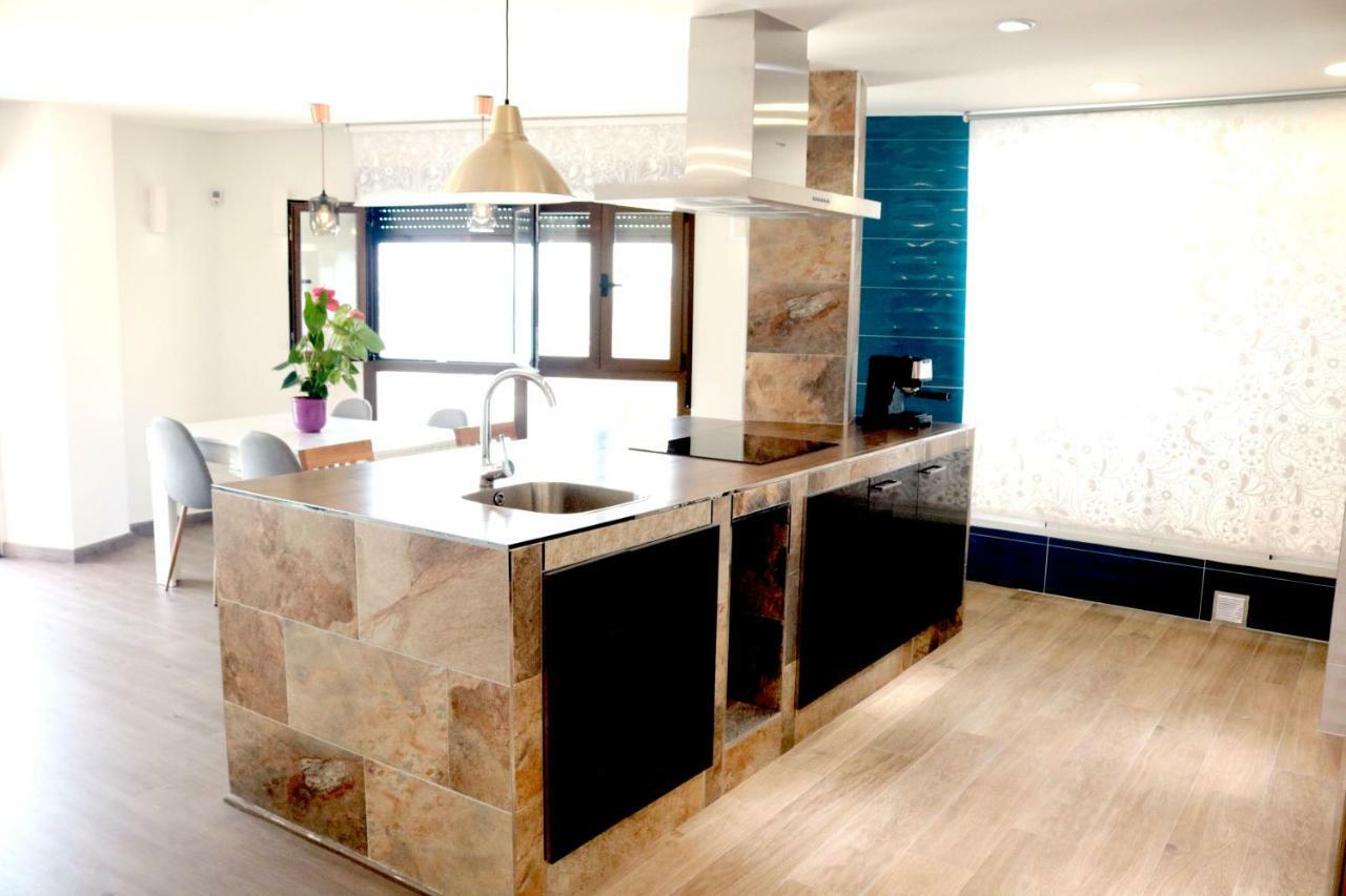 Costaazul Loft, Seaviews Frente Al Mar, Playa Los Locos ตอร์เรเวียคา ภายนอก รูปภาพ