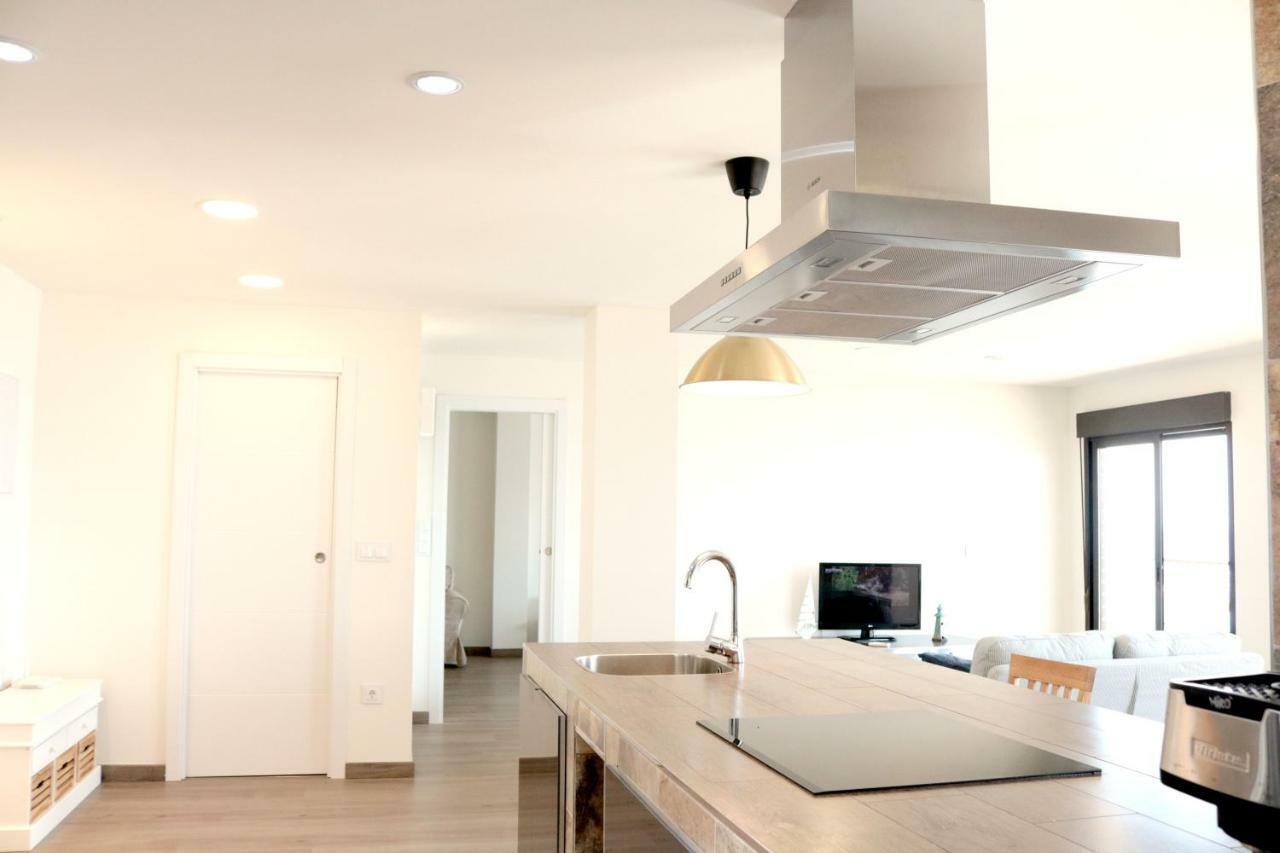 Costaazul Loft, Seaviews Frente Al Mar, Playa Los Locos ตอร์เรเวียคา ภายนอก รูปภาพ